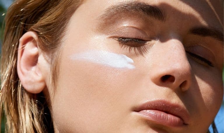 آیا ضد آفتاب لک صورت را از بین میبرد؟